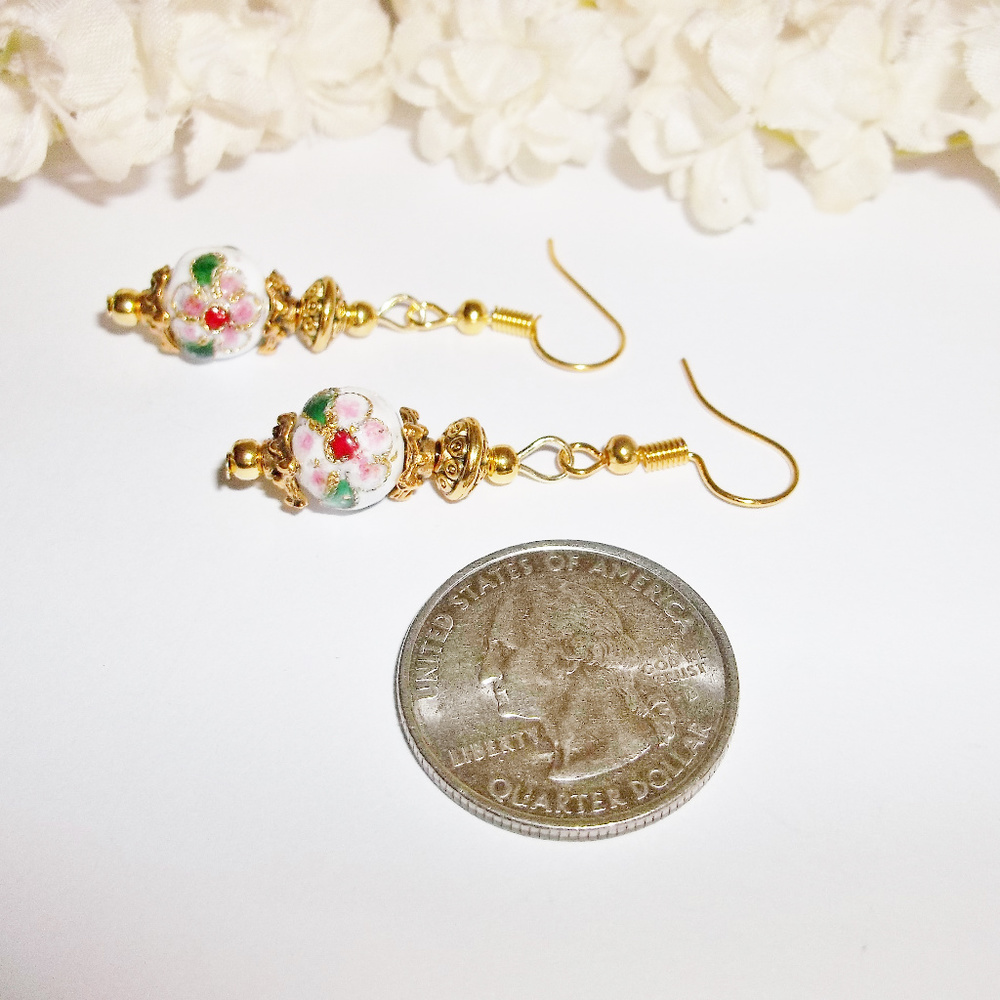 Handmade Earring Set White & Gold Flower NWT 4605 - Picture 6 of 6